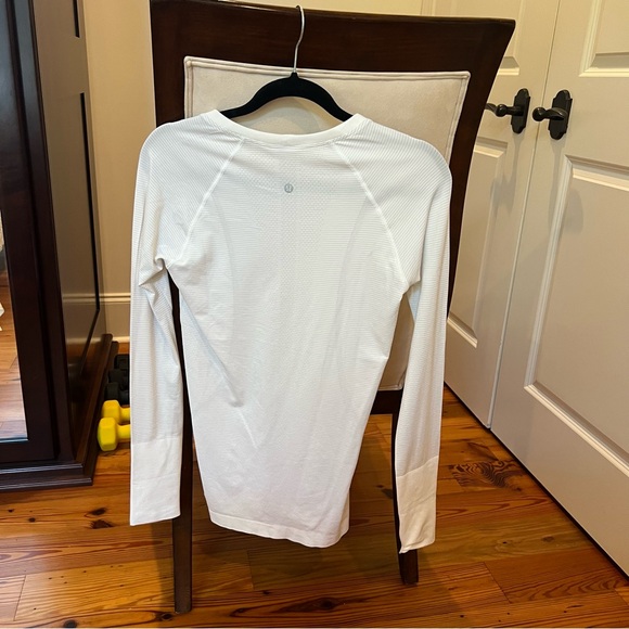 Lululemon Swiftly Tech Long Sleeve Crew 2.0 - Picture 5 of 7